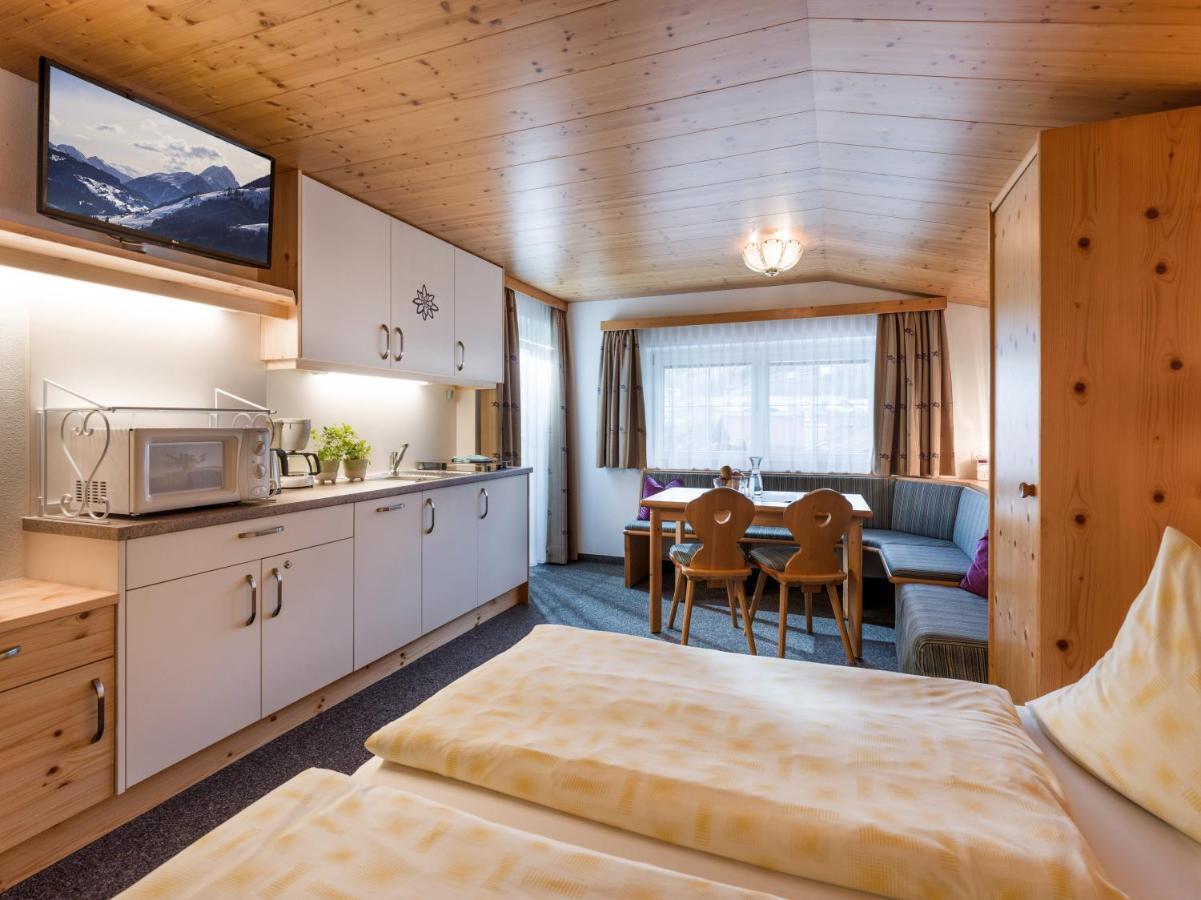 Gaestehaus Roland Aparthotel Kirchberg in Tirol Bagian luar foto